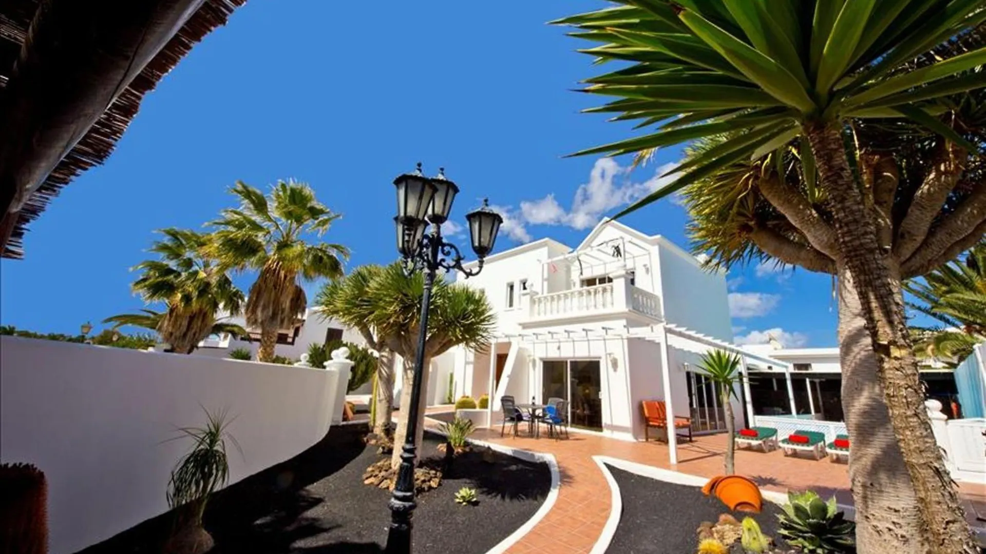 Great Costa Teguise Home Villa Luz De La Fragata 4 Bedrooms Private Pool Central Location