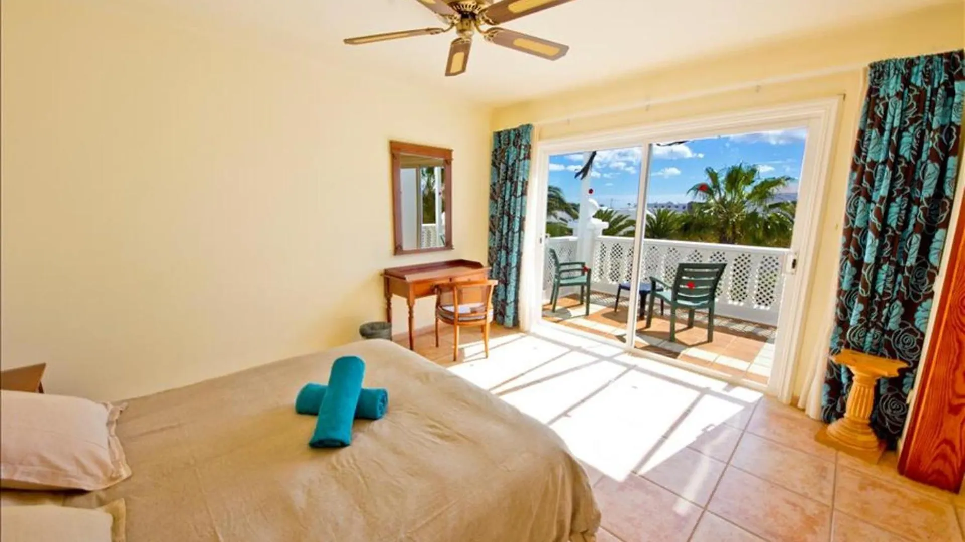 Great Costa Teguise Home Villa Luz De La Fragata 4 Bedrooms Private Pool Central Location ספרד